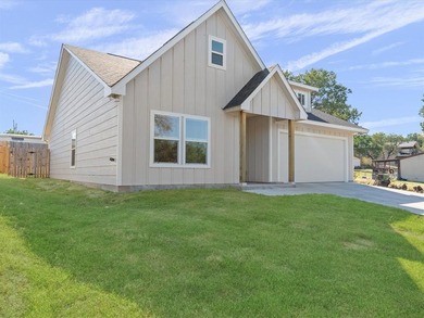 Lake Granbury Home For Sale in Granbury Texas