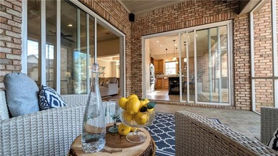 Elegant brick home in the wonderful Grove Hill! Neighborhood - photo 11
