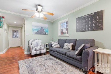 Discover an incredible Lake Tillery retreat with sweeping - photo 12
