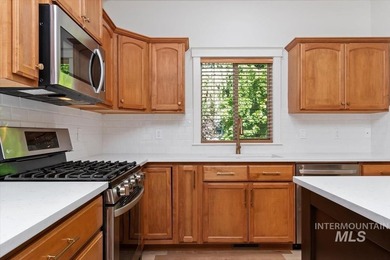 This Beautiful Newly Renovated South Boise Home is Sure to - photo 13
