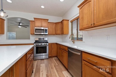 This Beautiful Newly Renovated South Boise Home is Sure to - photo 14