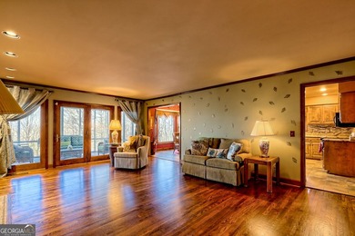 Private Mountain Sanctuary in Desirable Lakemont Highlands - photo 19