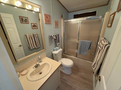1806 total square footage under A/C. This well-cared-for home - photo 22