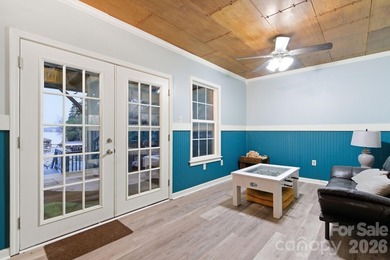 Discover an incredible Lake Tillery retreat with sweeping - photo 28