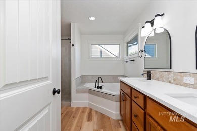 This Beautiful Newly Renovated South Boise Home is Sure to - photo 29