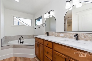This Beautiful Newly Renovated South Boise Home is Sure to - photo 30