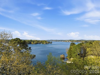 Discover an incredible Lake Tillery retreat with sweeping - photo 32
