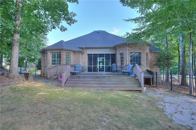 Elegant brick home in the wonderful Grove Hill! Neighborhood - photo 34