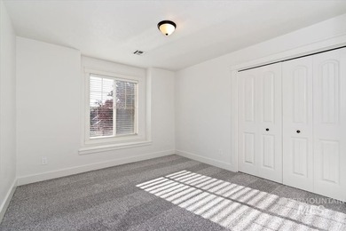 This Beautiful Newly Renovated South Boise Home is Sure to - photo 35