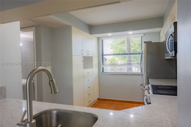 Partially renovated 2-story townhouse featuring 1,520 SqFt of - photo 39