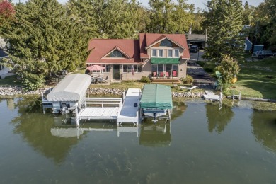 Lake Home For Sale in Mukwonago, Wisconsin