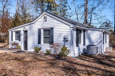 Rappahannock River - Lancaster County Home Sale Pending in Mollusk Virginia