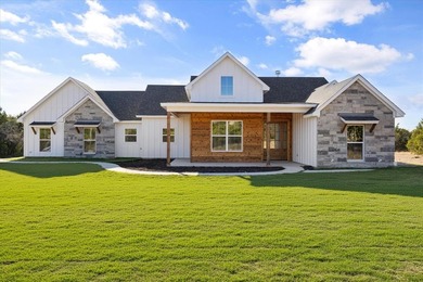 Mountain Lakes Ranch Home For Sale in Bluff Dale Texas