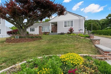 Welcome to this stunning 3-bedroom, 2-full-bath ranch offering - photo 2