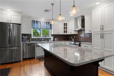 Welcome to this stunning 3-bedroom, 2-full-bath ranch offering - photo 4