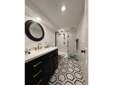 139 New York Avenue - Prestigious Stearns Park Location Welcome - photo 5