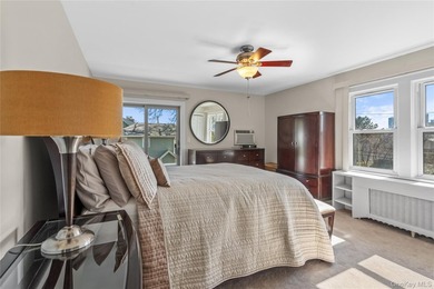 Welcome to this beautifully maintained 3-4 bedroom, 1.5 bath - photo 16