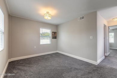 *2 HOMES - Main Home Plus Detached Income Producing Cottage* NO - photo 21