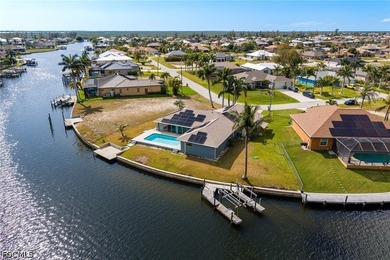 Exceptional Gulf-access location! This 3-bedroom, 2.5-bath home - photo 2