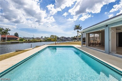 Exceptional Gulf-access location! This 3-bedroom, 2.5-bath home - photo 3