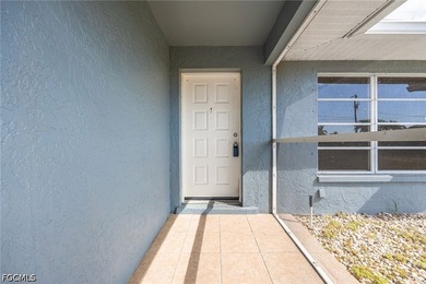 Exceptional Gulf-access location! This 3-bedroom, 2.5-bath home - photo 4