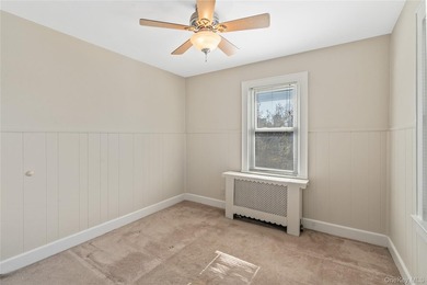 Welcome to this beautifully maintained 3-4 bedroom, 1.5 bath - photo 25