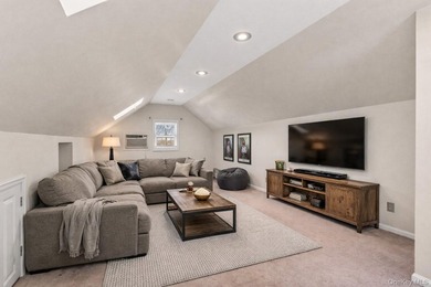 Welcome to this beautifully maintained 3-4 bedroom, 1.5 bath - photo 26