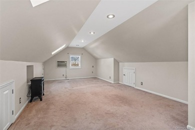 Welcome to this beautifully maintained 3-4 bedroom, 1.5 bath - photo 27