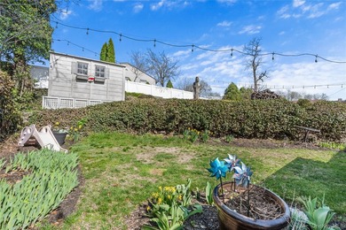 Welcome to this beautifully maintained 3-4 bedroom, 1.5 bath - photo 29