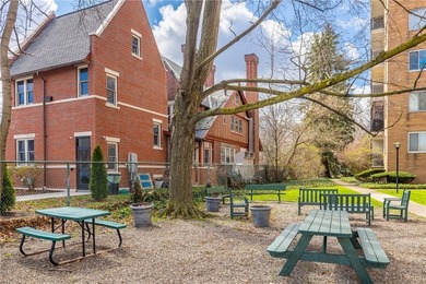 Location, location, location! Rarely available balcony unit - photo 36