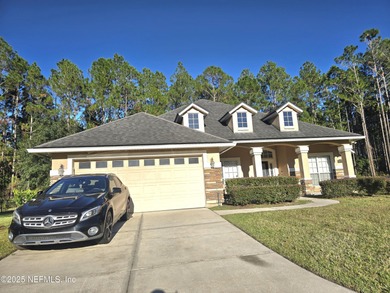 Oakleaf Lake Area Home For Sale in Orange Park Florida