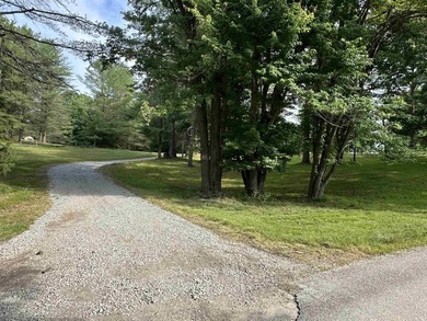Great opportunity to build your dream home on this beautiful 1 - photo 4