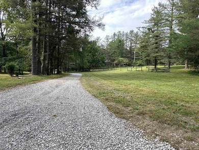 Great opportunity to build your dream home on this beautiful 1 - photo 7