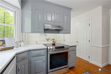 Welcome to this stately colonial home, a perfect blend of - photo 9