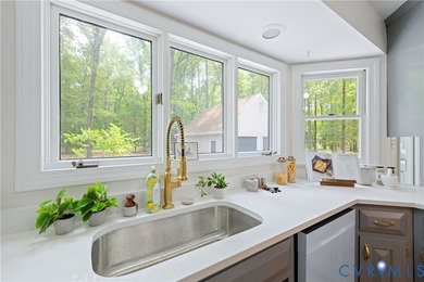 Welcome to this stately colonial home, a perfect blend of - photo 10
