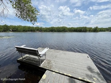 (private lake, pond, creek) Home For Sale in Gouldsboro Pennsylvania
