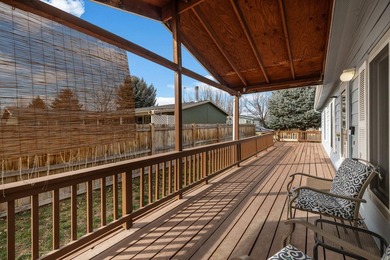 Beautifully maintained 2005 manufactured home in a safe