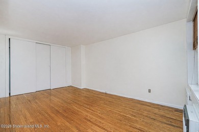 Welcome to this fabulous one-bedroom home featuring a spacious - photo 15