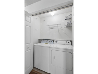 Welcome to this charming 2 bedroom, 2 bath villa located in the - photo 16