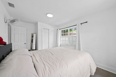 2025 ROOF, 2023 A/C and 2022 water heater! Beautifully updated 3 - photo 17