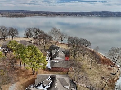 Lakefront homes like this rarely hit the open market! This - photo 18