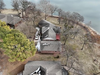 Lakefront homes like this rarely hit the open market! This - photo 19
