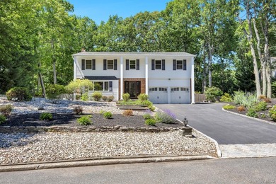Beautiful Brookfield Colonial in Charter Oaks, 4 bedrooms, 2.5 - photo 1