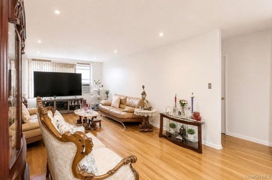 Welcome to 180 Van Cortlandt Park South This move-in ready - photo 2