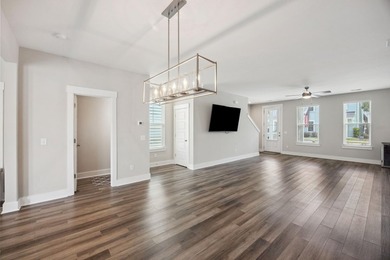 MOTIVATED SELLER - Stunning Home Packed with Upgrades! 1926 Ft2 - photo 7