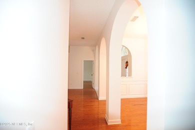 Location, location location, 4 bedrooms plus a big study room - photo 7