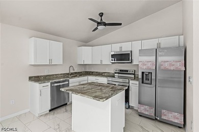 New Construction Waterfront Living, No Flood Zone, City - photo 8