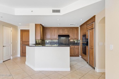 Experience elevated Scottsdale living at The Landmark, one of - photo 6