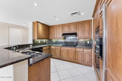 Experience elevated Scottsdale living at The Landmark, one of - photo 7