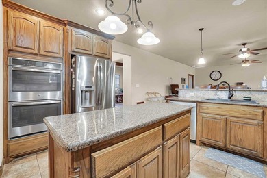 Absolutely beautiful custom built one owner home in great - photo 13